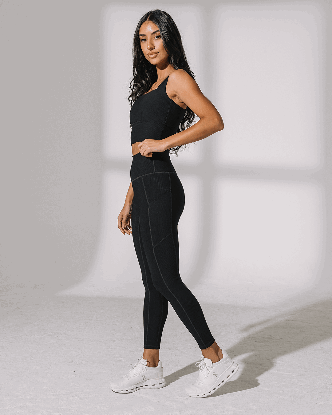 kadyluxe-rib-pocket-legging-black