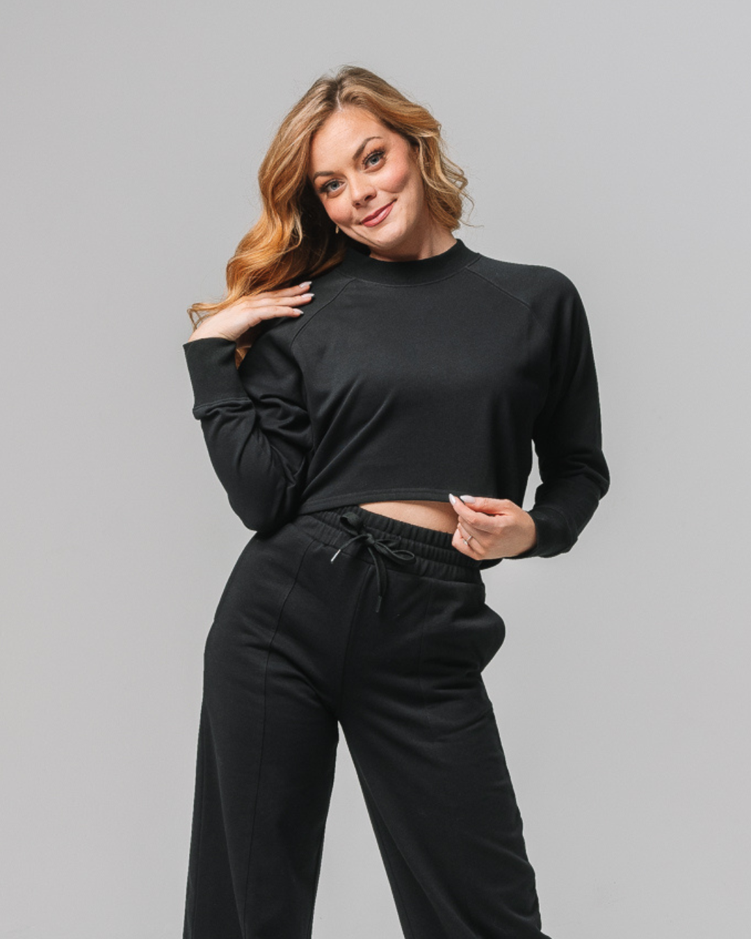 kadyluxe-womens-loungewear-raglan-sleeve-top-black