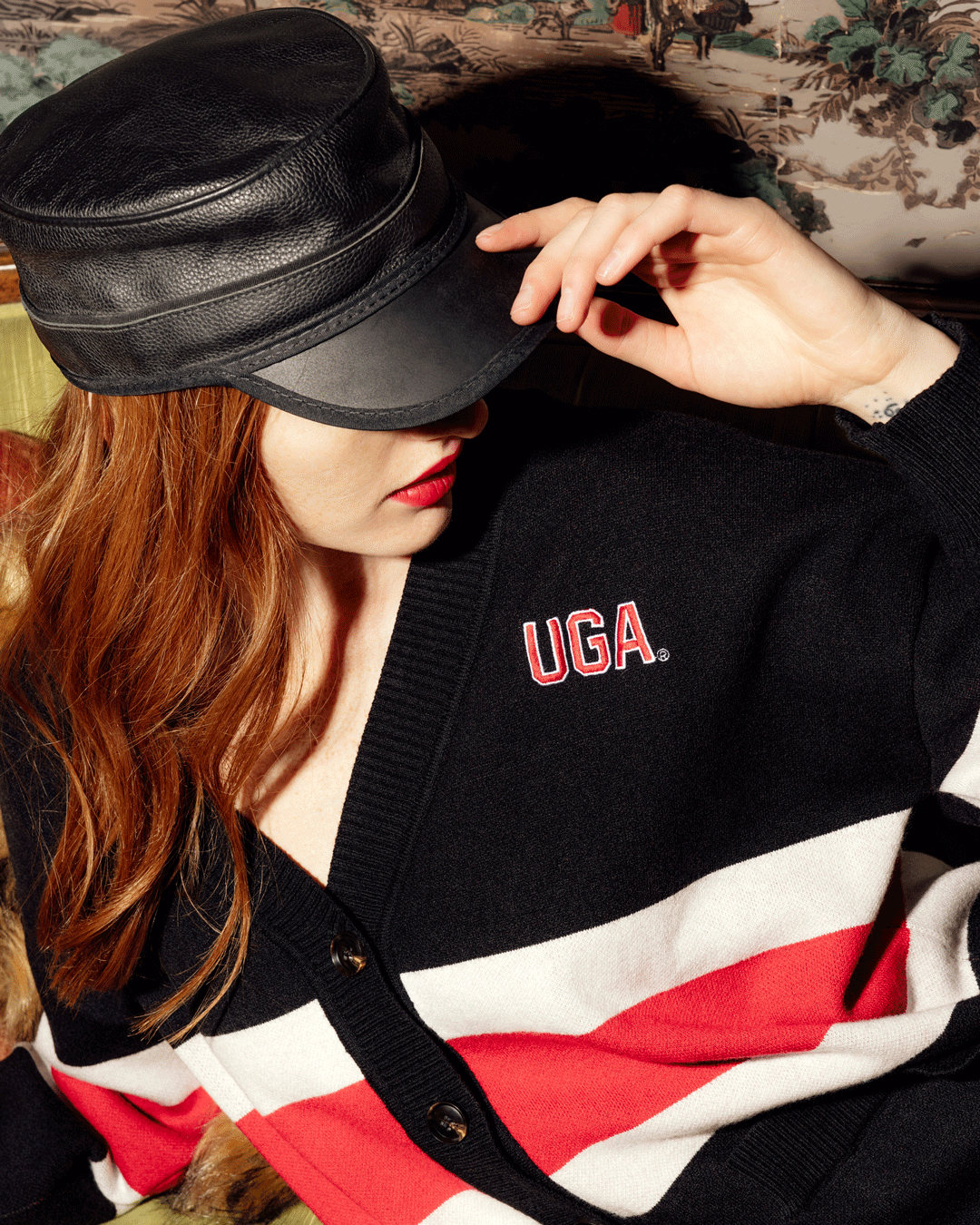 long sleeve button-up cardigan with  georgia bulldogs embroidery, perfect for tailgates and game day