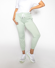 Front view of KADYLUXE® Milky Silk™ Lounge Jogger in Neo Mint